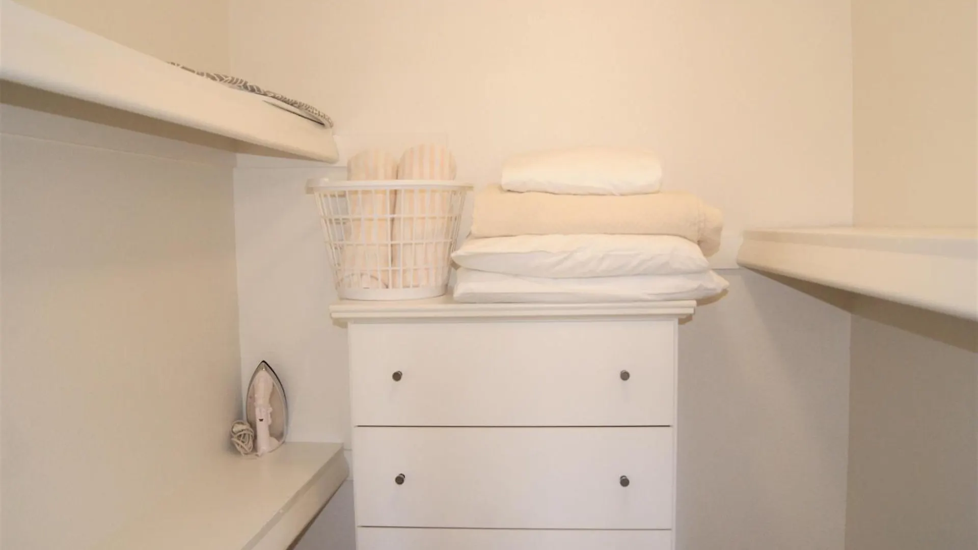 119 Fully Furnished 1Br Suite-Outdoor Pool 斯科茨 公寓