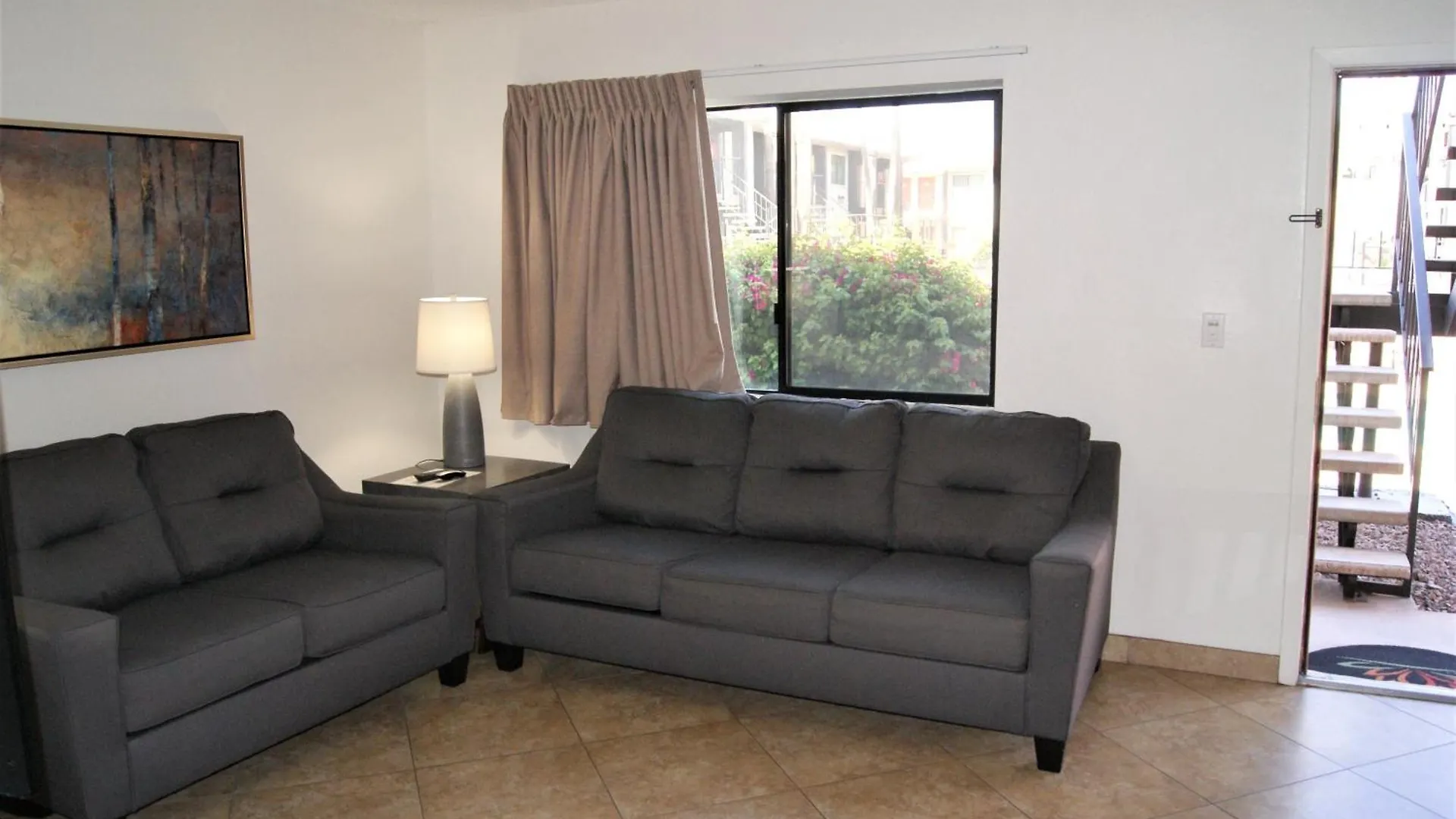 119 Fully Furnished 1Br Suite-Outdoor Pool 斯科茨 0*,  美国
